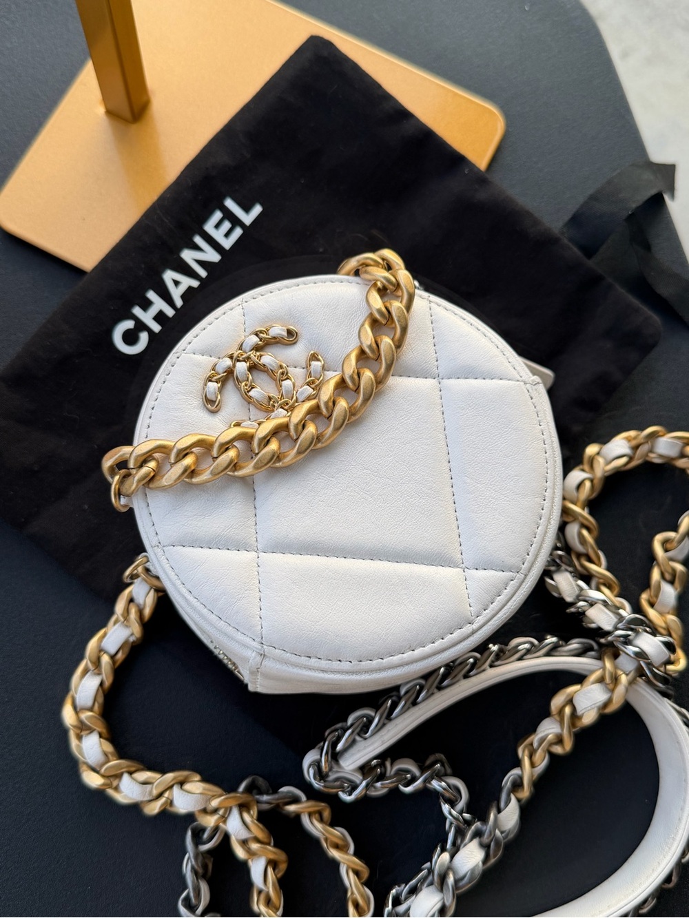 CHANEL White Quilted Round Crossbody Bag with Gold Chain